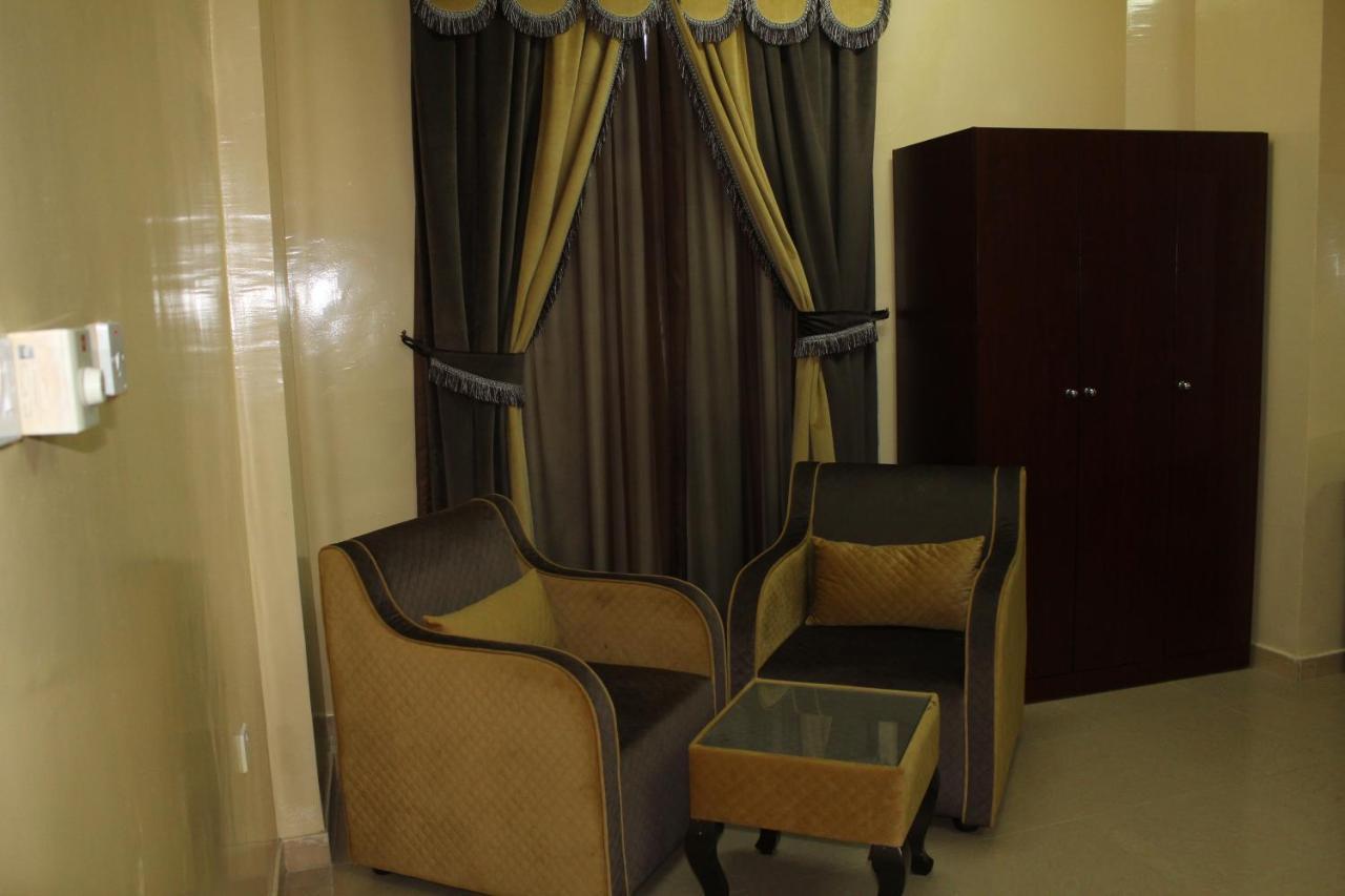 Al Aman Hotel Apartment Al Buraimi Eksteriør bilde