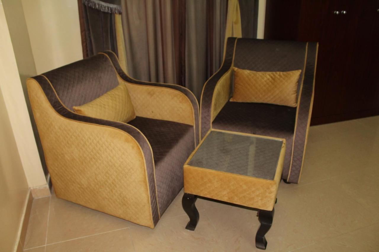 Al Aman Hotel Apartment Al Buraimi Eksteriør bilde